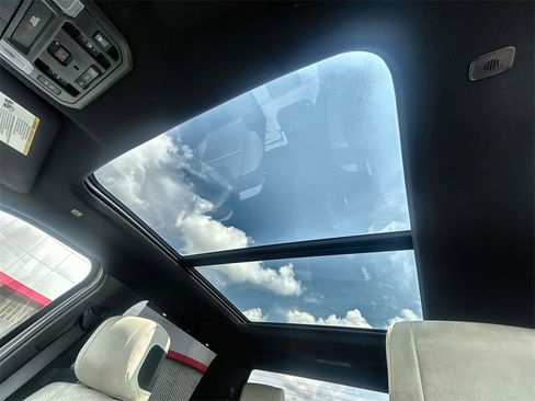 Used 2024 Toyota Tundra Capstone image 28