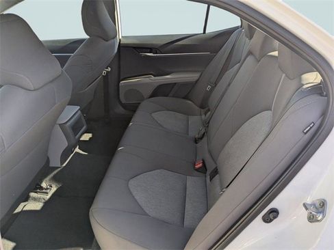 Used 2023 Toyota Camry LE image 12