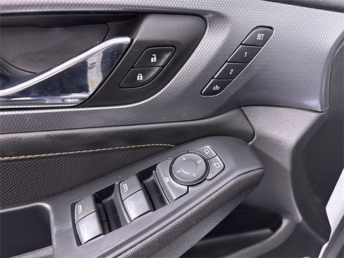 Used 2018 Chevrolet Traverse Premier w/ Redline Edition image 24