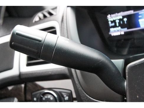 Used 2014 Ford Explorer Limited w/ Equipment Group 301A FWD image 17