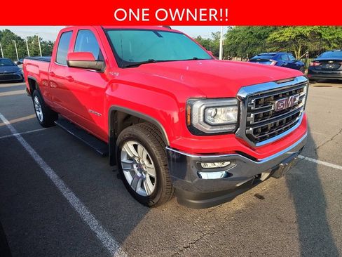 Used 2019 GMC Sierra 1500 SLE w/ SLE Value Package AWD/4WD image 3