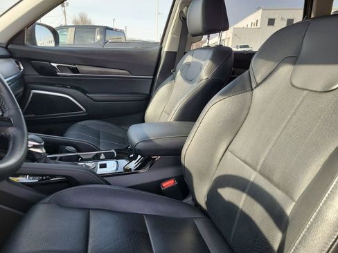 Used 2022 Kia Telluride EX image 23