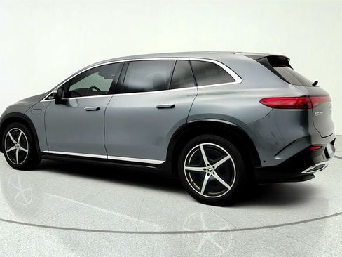 Used 2023 Mercedes-Benz EQS 580 4MATIC SUV image 7