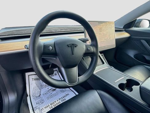 Used 2021 Tesla Model 3 Standard Range Plus RWD image 12