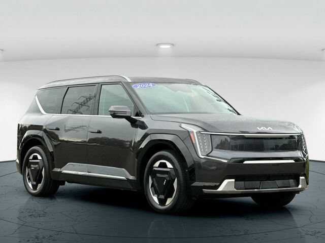 Used 2024 Kia EV9 Land AWD/4WD image 8