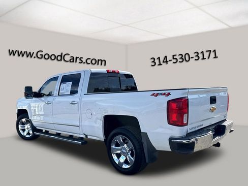 Used 2018 Chevrolet Silverado 1500 LTZ w/ LTZ Plus Package image 4