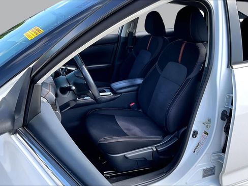 Used 2021 Nissan Sentra SR FWD image 8