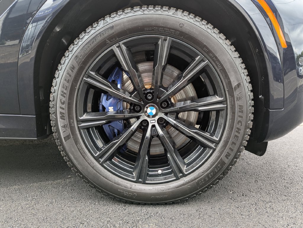 Used 2025 BMW X6 M60i AWD/4WD image 54