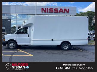 Used 2023 Chevrolet Express 3500 w/ Power Convenience Package RWD video 2