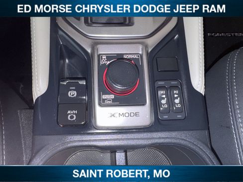 Used 2024 Subaru Forester Premium AWD/4WD image 23