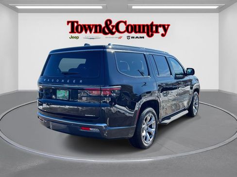 Used 2022 Jeep Wagoneer Series I w/ Convenience Group I AWD/4WD image 7