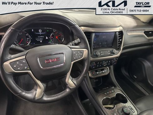 Used 2022 GMC Acadia Denali w/ Denali Ultimate Package image 15