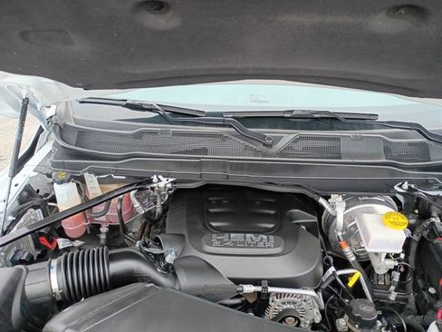 Used 2024 RAM 2500 Big Horn w/ Night Edition AWD/4WD image 47
