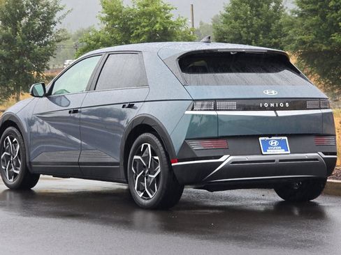 Used 2024 Hyundai Ioniq 5 SEL RWD image 5