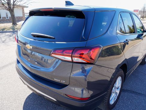 Used 2023 Chevrolet Equinox LT image 27