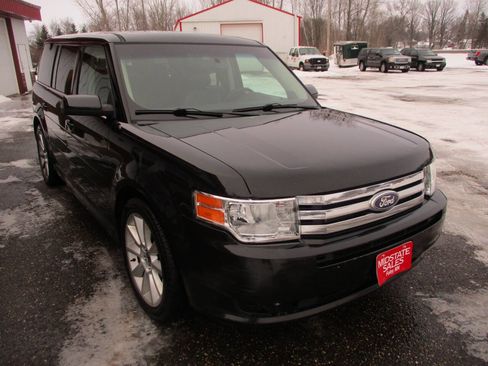 Used 2011 Ford Flex SEL w/ Rapid Spec Order Code image 12