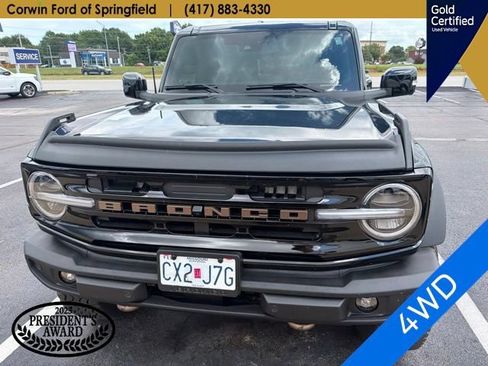 Used 2025 Ford Bronco Outer Banks w/ Sasquatch Package AWD/4WD image 2