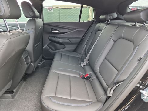 New 2026 Buick Envista Sport Touring w/ Convenience I Package FWD image 25