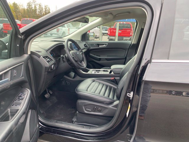 Used 2024 Ford Edge SEL w/ Convenience Package AWD/4WD image 9