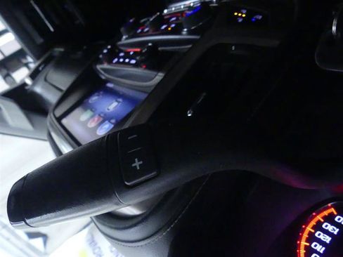 Used 2015 GMC Sierra 3500 Denali w/ Duramax Plus Package image 16