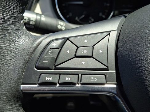 Used 2018 Nissan Rogue Sport SL w/ SL Premium Package AWD/4WD image 23
