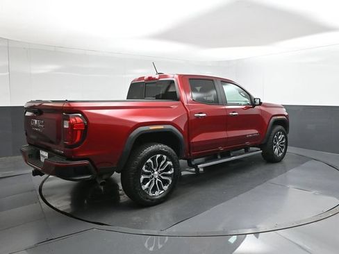 Used 2026 GMC Canyon Denali AWD/4WD image 8