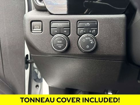 Used 2022 Chevrolet Silverado 1500 LT image 18