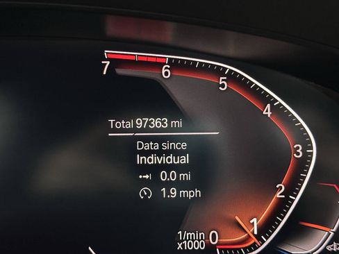 Used 2020 BMW 530i w/ Convenience Package RWD image 24
