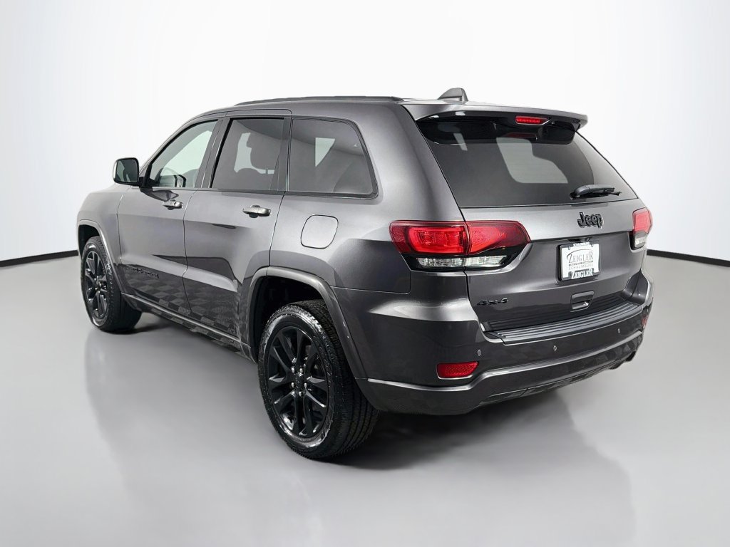 Used 2021 Jeep Grand Cherokee Laredo X AWD/4WD image 5
