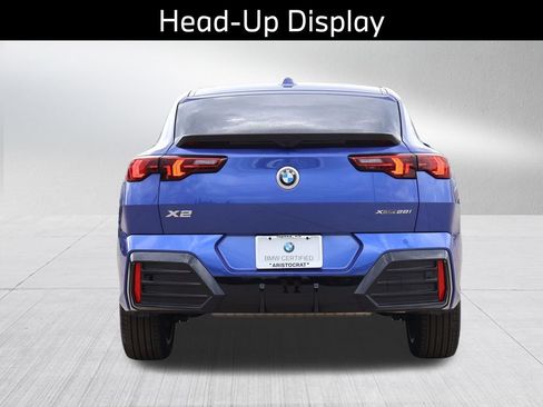 Certified 2026 BMW X2 xDrive28i w/ Technology Package AWD/4WD image 8