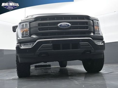 Used 2023 Ford F150 Lariat w/ Max Trailer Tow Package image 18
