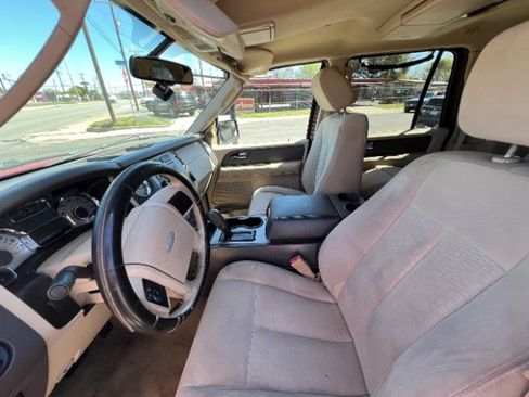 Used 2008 Ford Expedition EL XLT image 10