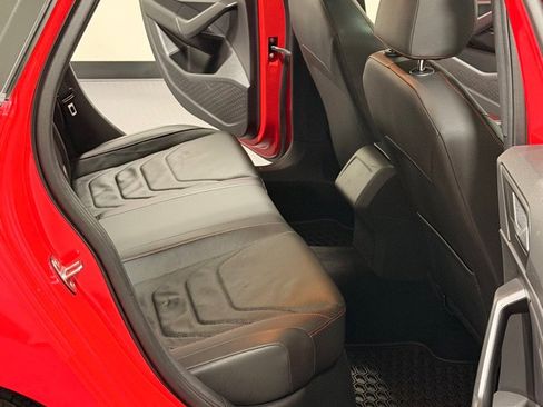 Used 2019 Volkswagen Jetta GLI image 11