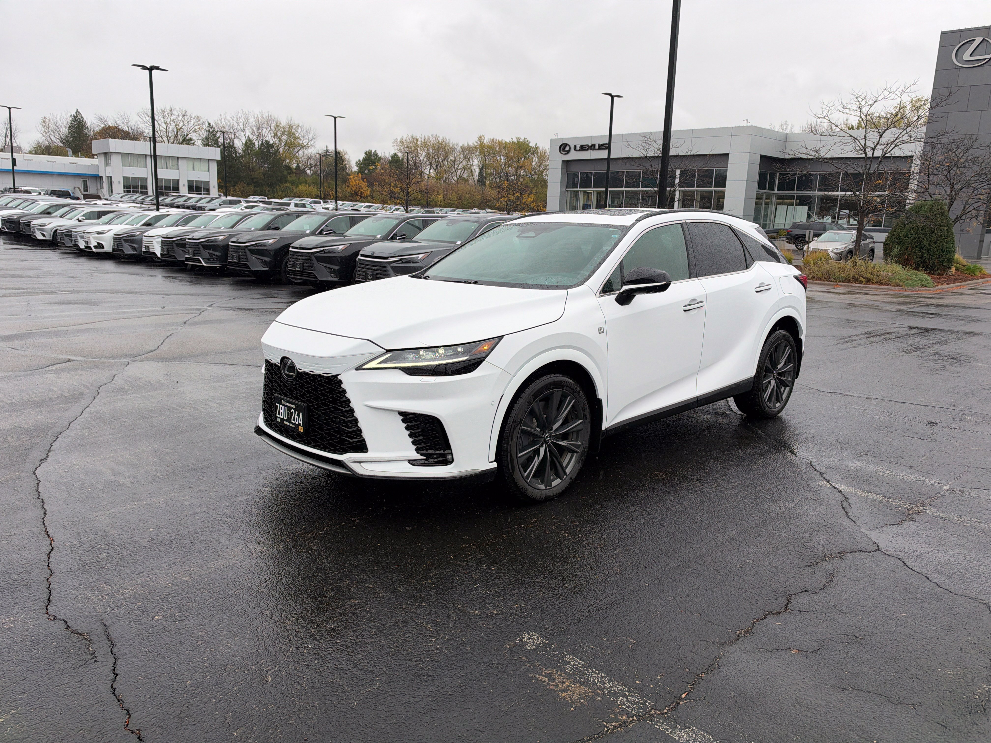 Used 2024 Lexus RX 350 F Sport w/ Convenience Package AWD/4WD image 7
