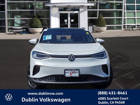 Certified 2023 Volkswagen ID.4 Pro S AWD/4WD image 2