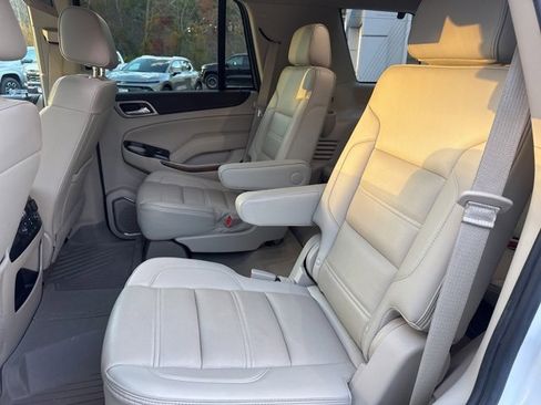 Used 2020 GMC Yukon Denali w/ Denali Ultimate Package image 26