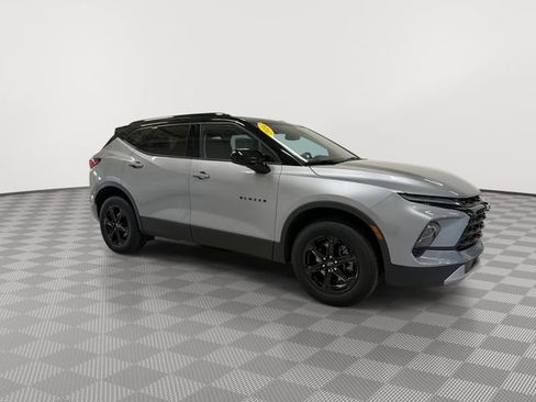 Certified 2024 Chevrolet Blazer LT w/ Convenience Package image 13