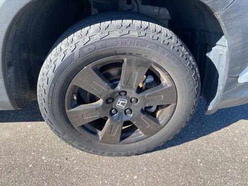 Used 2022 Honda Pilot TrailSport image 4