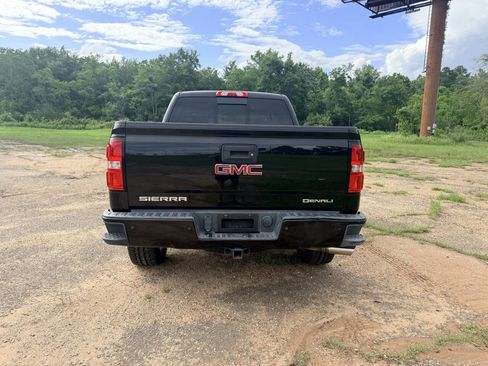 Used 2015 GMC Sierra 1500 Denali w/ Driver Alert Package AWD/4WD image 4