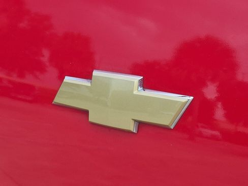 Used 2005 Chevrolet SSR w/ Preferred Equipment Group RWD image 5