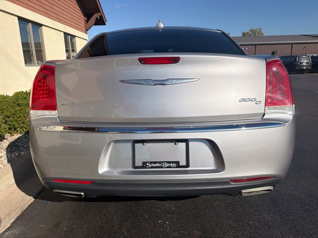 Used 2016 Chrysler 300 C AWD/4WD image 11