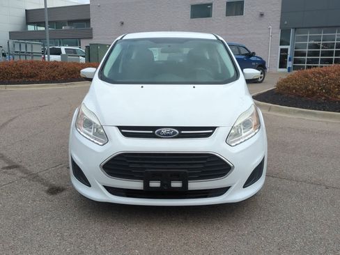 Used 2017 Ford C-MAX SE image 3