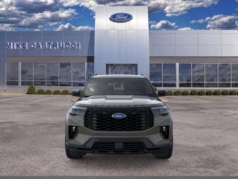 New 2026 Ford Explorer ST-Line w/ ST-Line Street Pack AWD/4WD image 6
