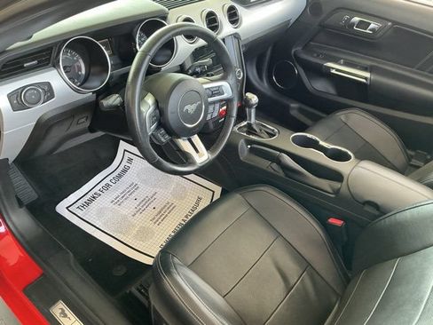 Used 2017 Ford Mustang Premium RWD image 18