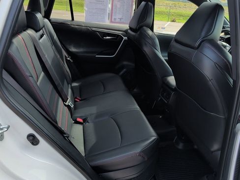 Used 2022 Toyota RAV4 XSE w/ Premium Package image 28