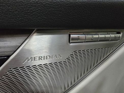 Used 2023 Jaguar F-PACE S image 16