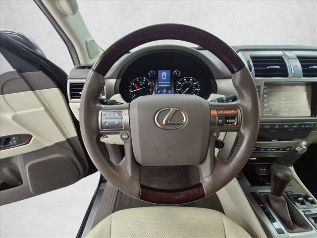 Used 2014 Lexus GX 460 Luxury AWD/4WD image 30