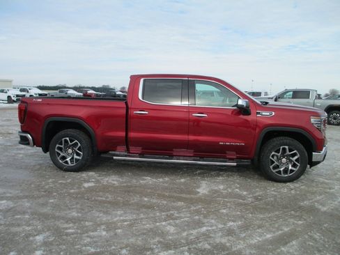 New 2026 GMC Sierra 1500 SLT w/ SLT Premium Plus Package image 3