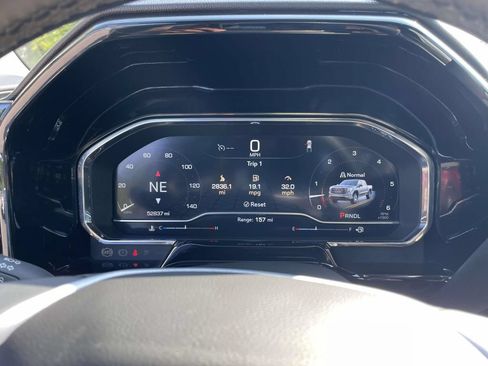 Used 2025 GMC Sierra 1500 SLT RWD image 22