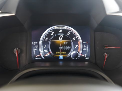 Used 2015 Chevrolet Corvette Z06 w/ 3LZ Preferred Equipment Group image 12